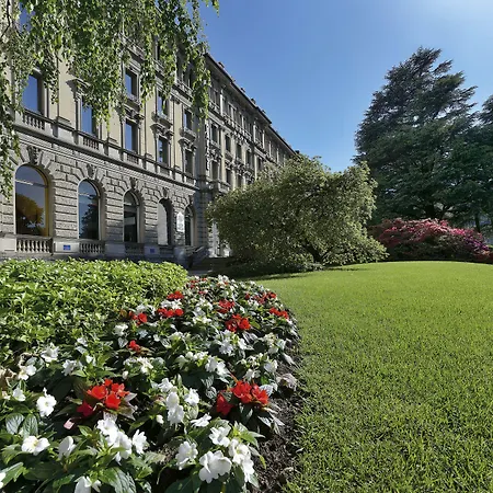 Palace 4* Côme