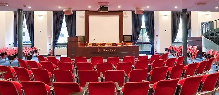 Palace 4* Como