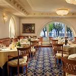 Palace Hotel