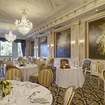 Palace Como