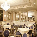 Palace Como